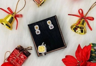 Sắc màu giáng sinh