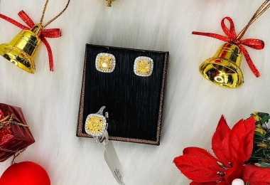 Sắc màu giáng sinh