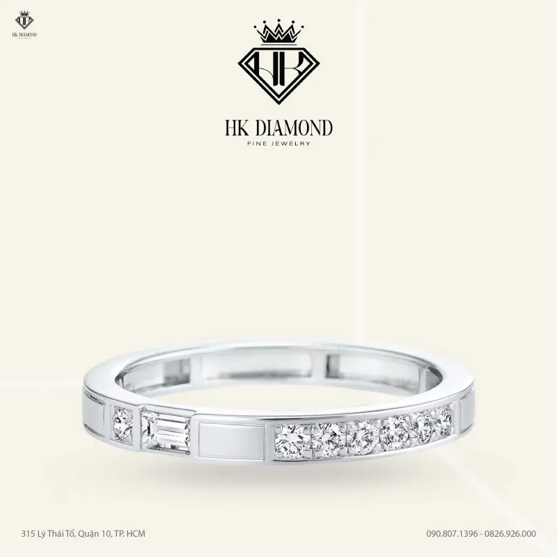 Traffic Diamond Wedding Band