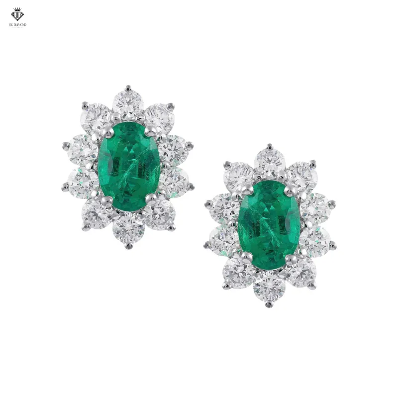 Oval Emerald Earring