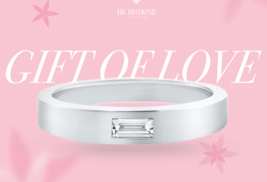 Baguette-Cut Single Diamond Wedding Band