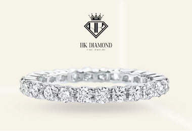 Prong-Set Round Brilliant Diamond Wedding Band