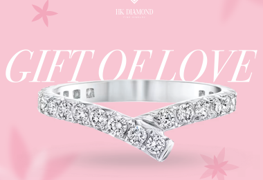 Ribbon Diamond Wedding Band