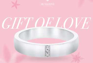 Vertical Diamond Row Wedding Band