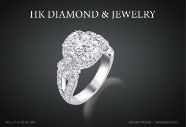 Bridal Couture Cushion-Cut Diamond  Ring