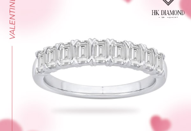 Nhẫn Half Emerald Eternity 