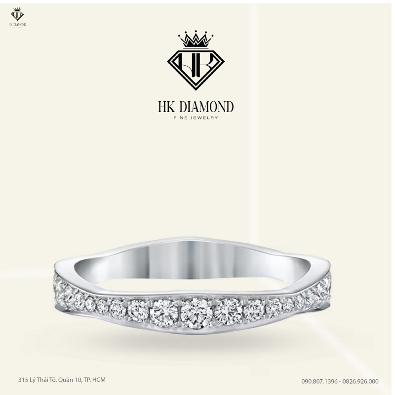 Wave Pave Diamond Wedding Band