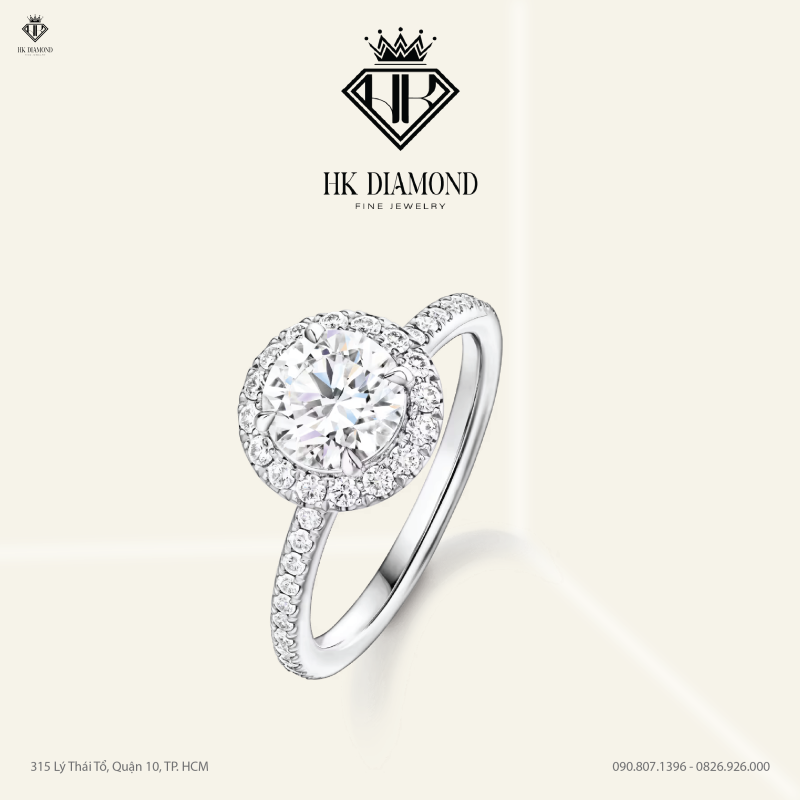 The One Round Brilliant Diamond Micropavé Engagement Ring