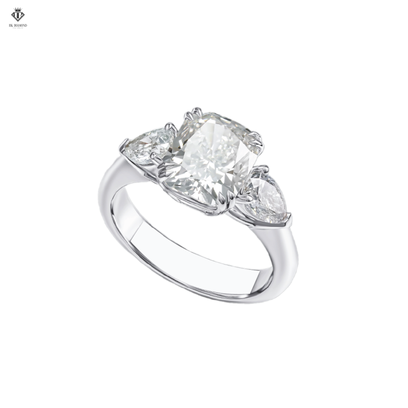 Nhẫn Kim Cương Dáng Cushion