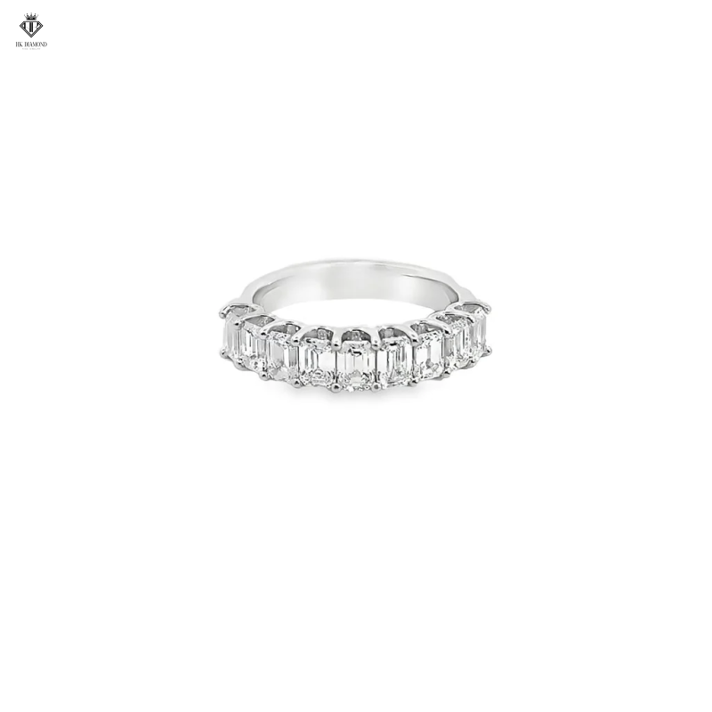 Nhẫn Half Emerald Eternity 