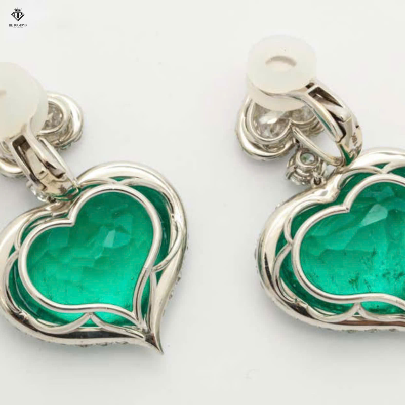 Hear Emerald Earring 2